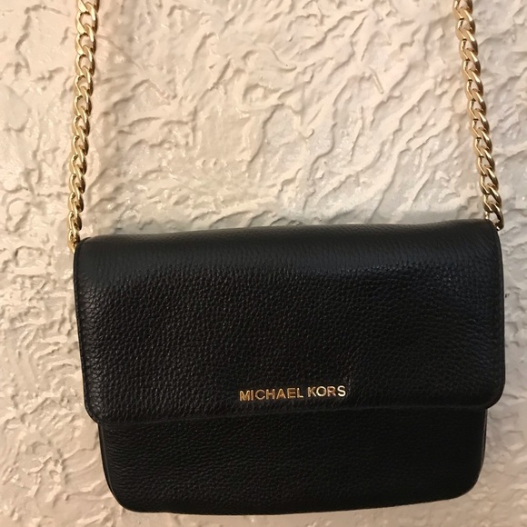Michael Kors New Without Tags Leather Crossbody Bag. Includes Dustbag. - Picture 6 of 15